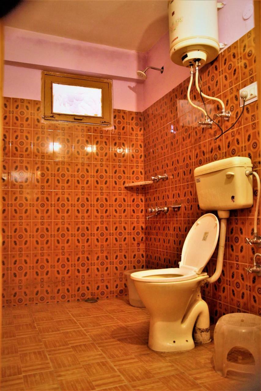 Hotel Chetna Manāli Exteriér fotografie